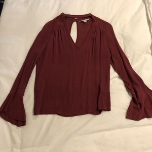 Bell sleeve blouse